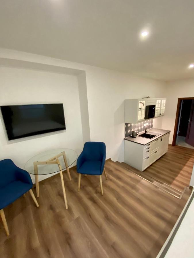 Apartmany V Ulicce Frymburk Exterior photo