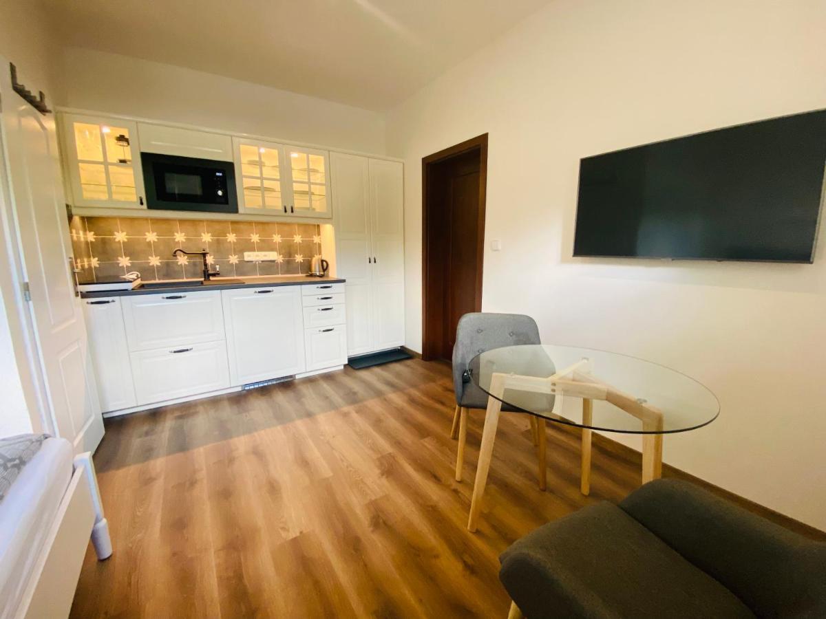Apartmany V Ulicce Frymburk Exterior photo