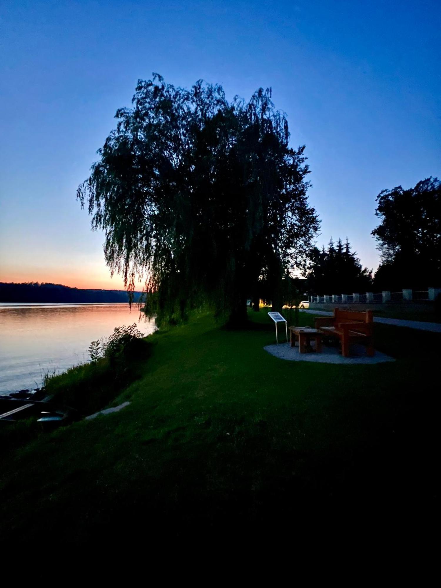 Apartmany V Ulicce Frymburk Exterior photo